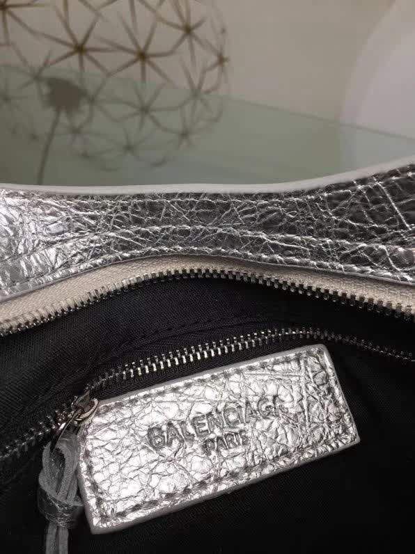 BALENCIAG巴黎世家 原版 義大利進口爆裂銀皮 新款 手提單肩斜挎包  BL1243
